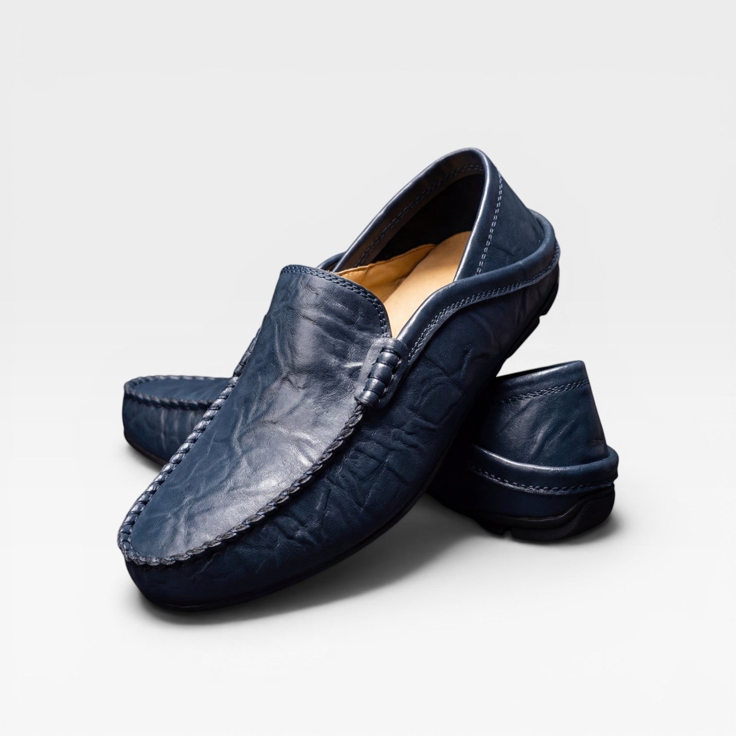 Herren Mokassins aus weichem Leder – Handgenähte Slipper für den Alltag