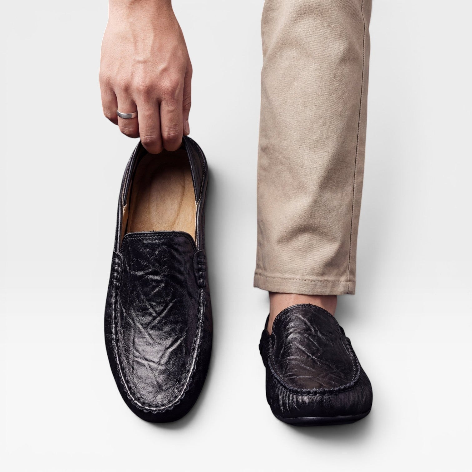 Herren Mokassins aus weichem Leder – Handgenähte Slipper für den Alltag