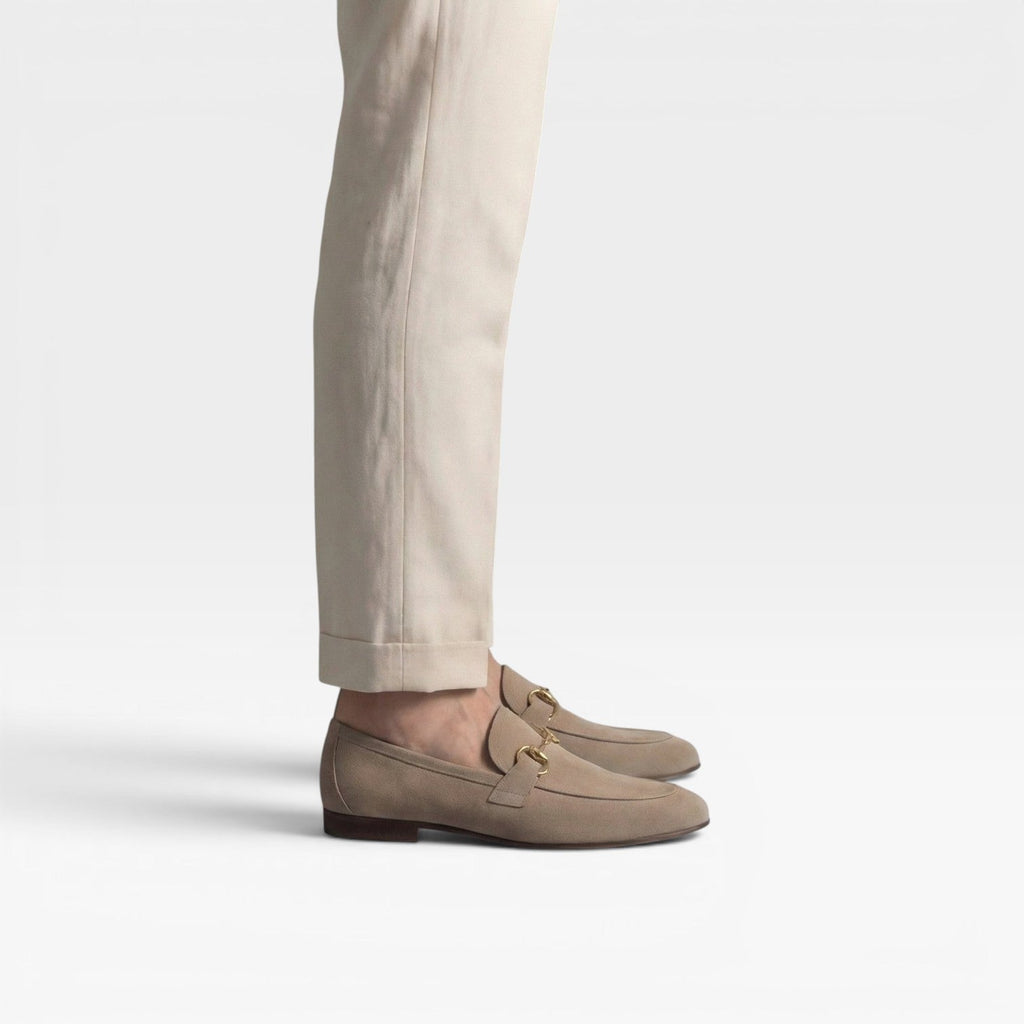 Herren Wildleder Slipper – Elegante Ketten-Detail Klassischer Stil für Alltag und Business