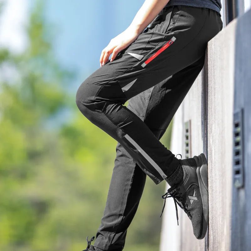 Herren Jogginghose mit Reflektorstreifen