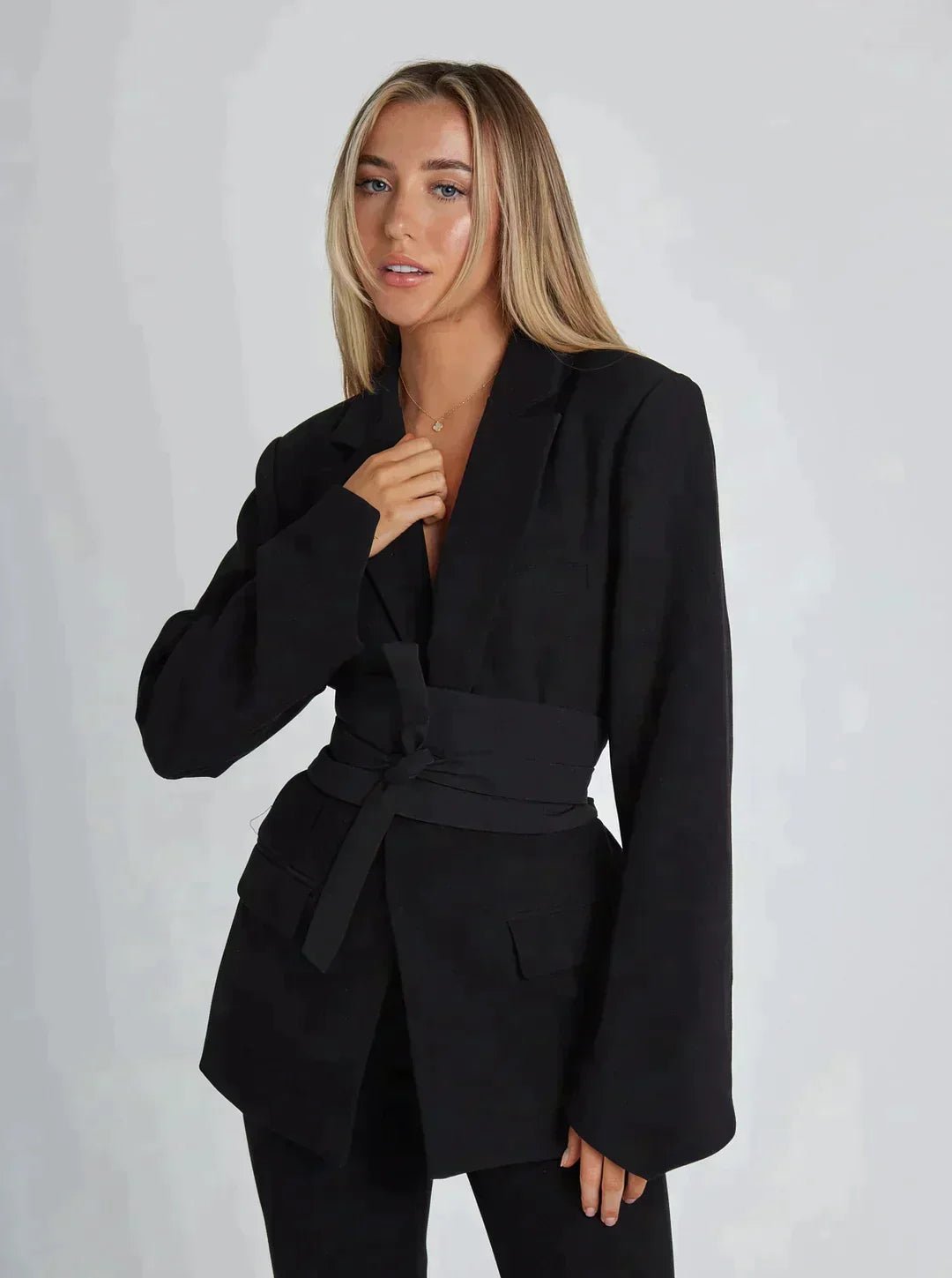 Damen Taillierter Blazer mit Bindegürtel
