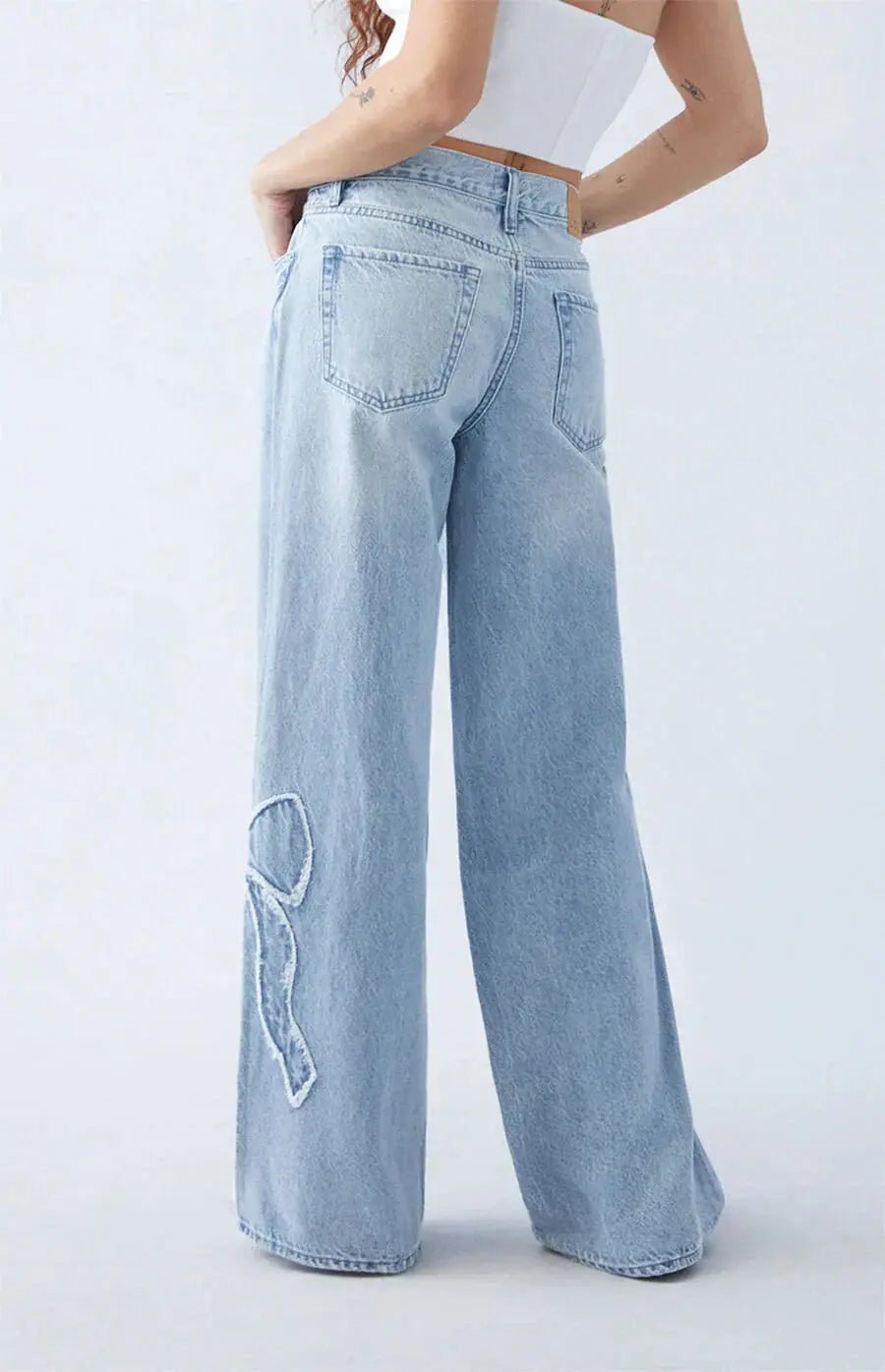 Damen Wide Leg Jeans mit Schleifen-Patches