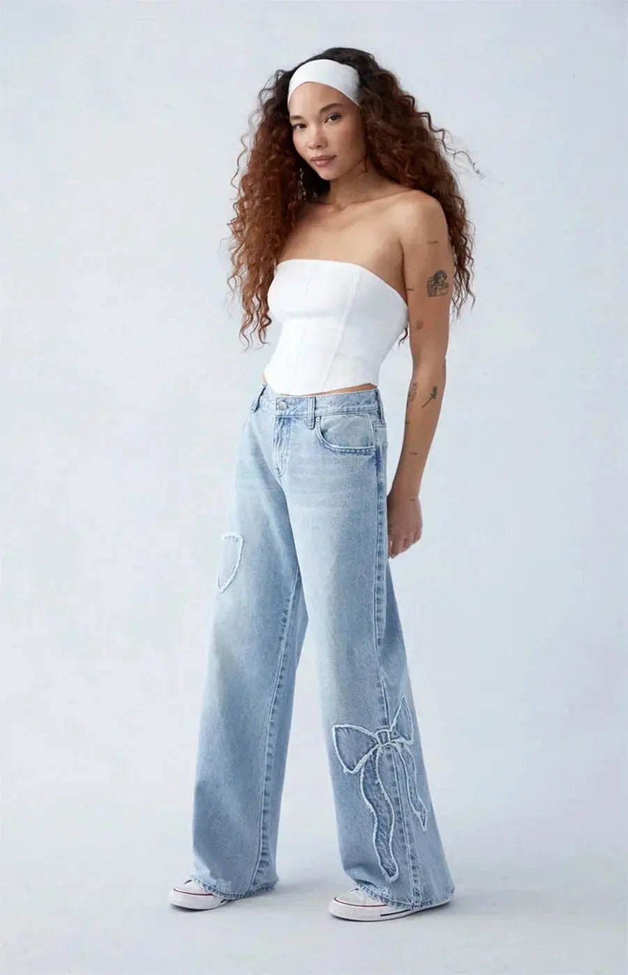 Damen Wide Leg Jeans mit Schleifen-Patches
