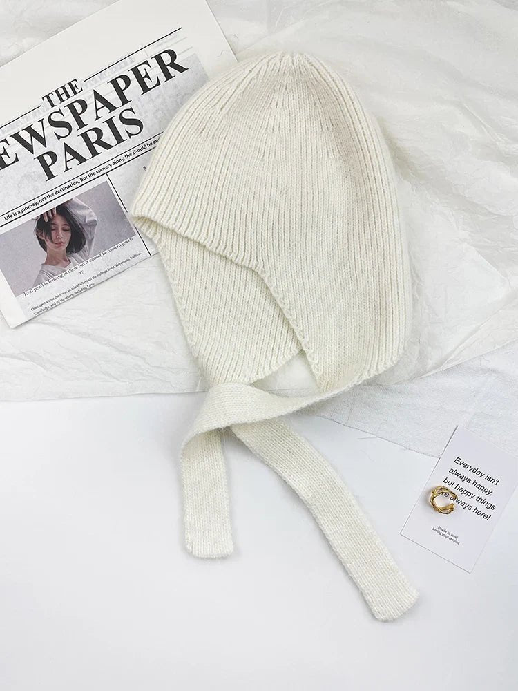 Damen Rippstrick-Beanie mit Ohrenschutz und Bindebändern