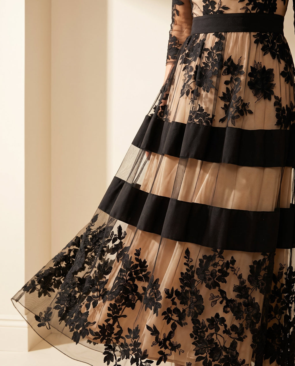 Damen Spitzen-Cocktailkleid mit Blumenmuster